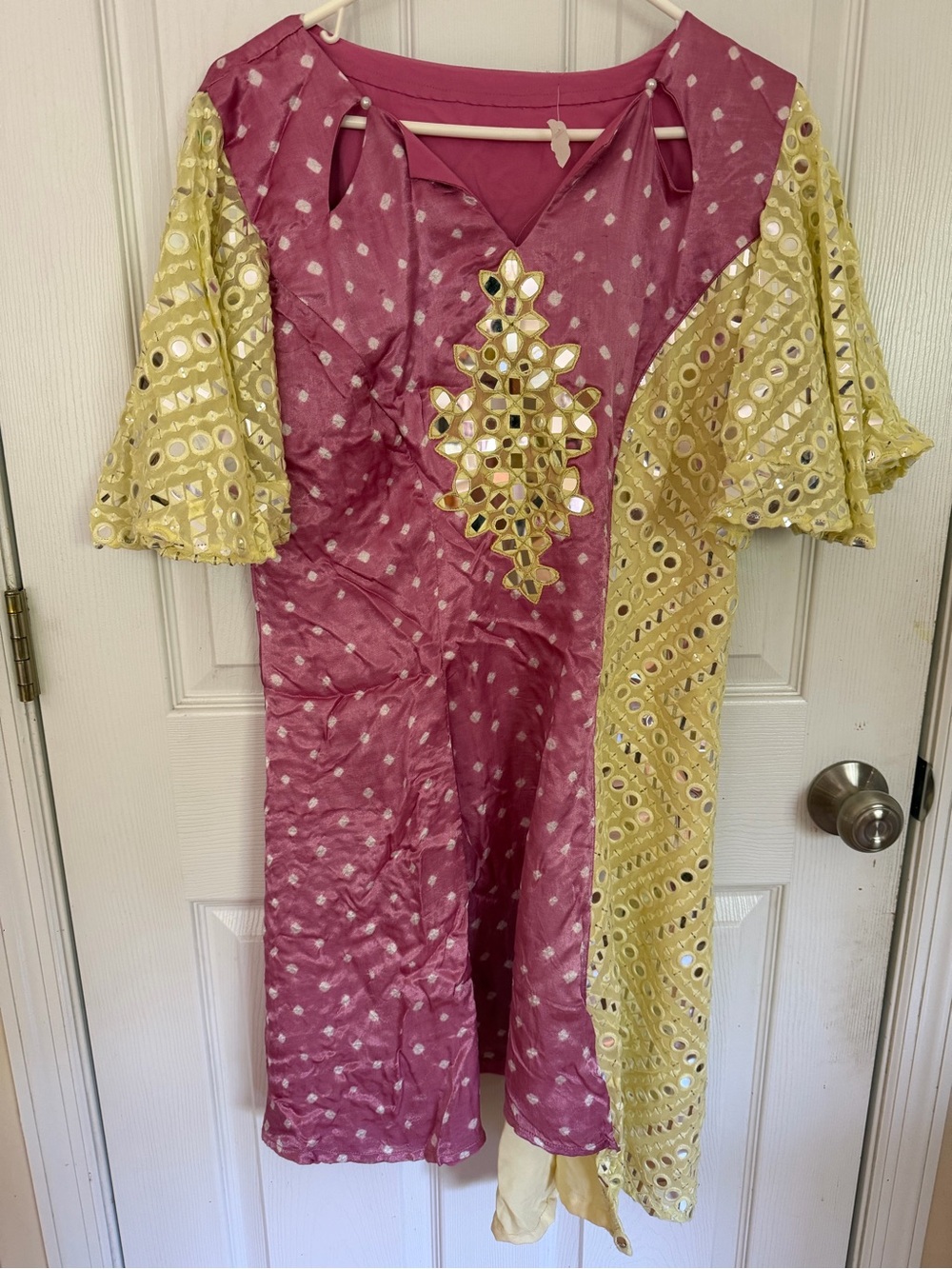 Womens Pink and Yellow Mirror bandhni kurti pants set